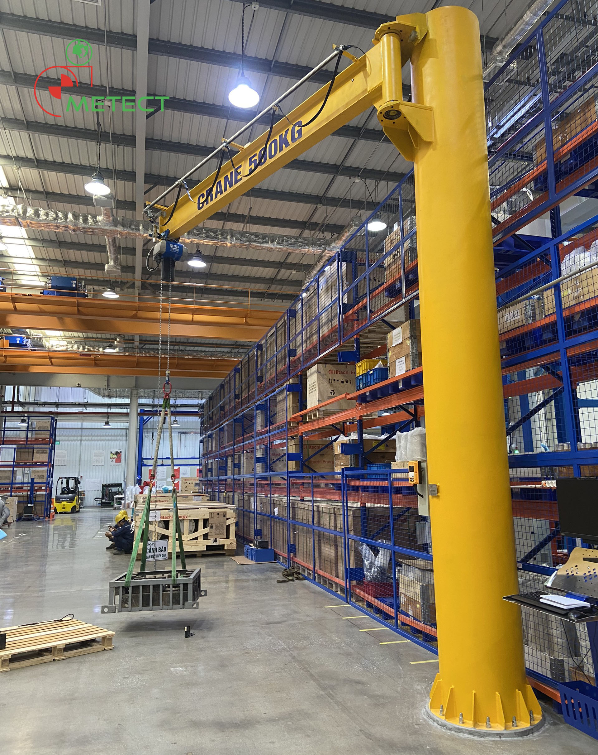cẩu quay 500kg